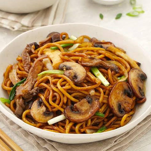 Mushroom Chowmein Half